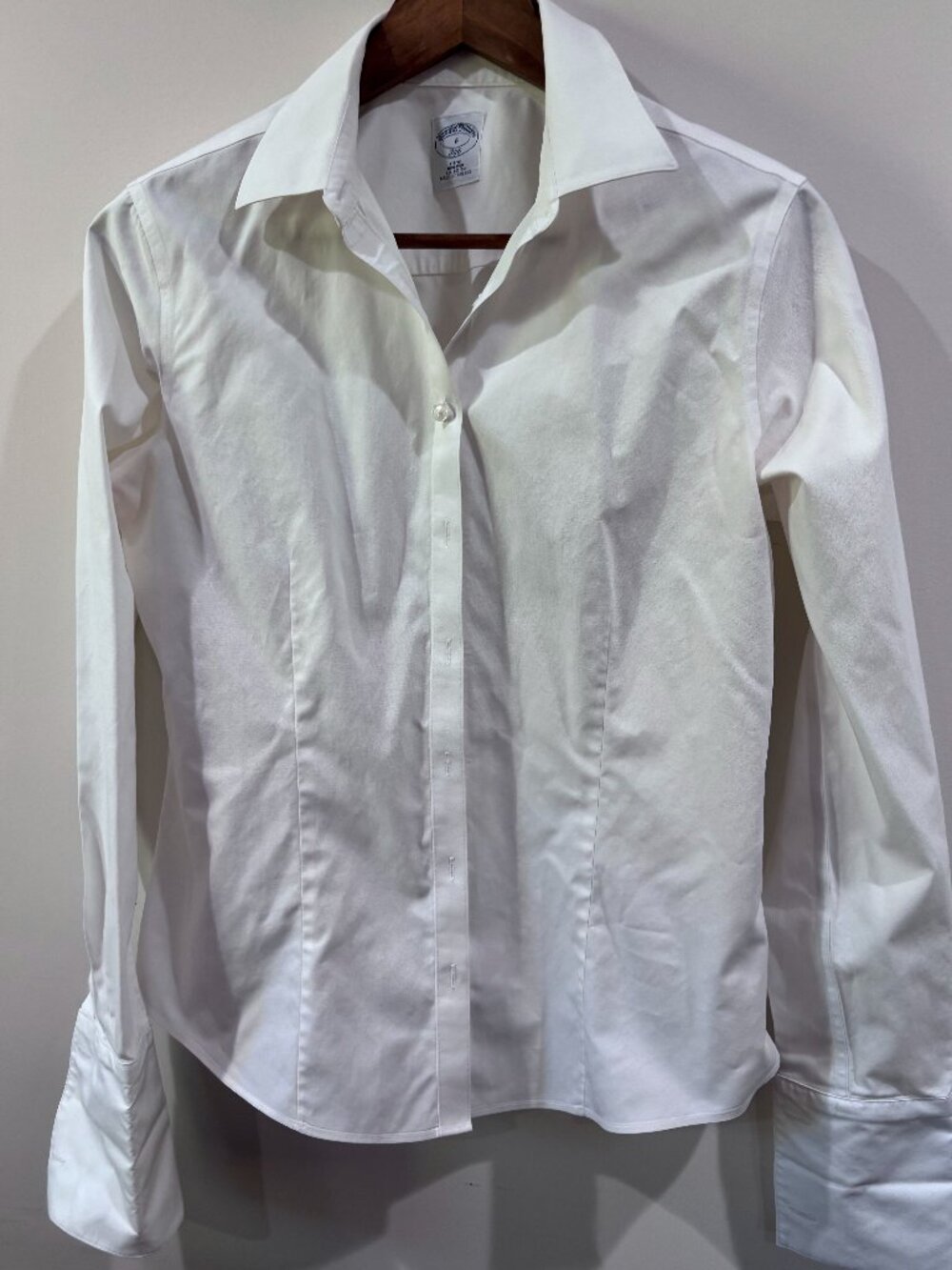 Brooks Brothers 346 Fitted Non-Iron White French Cuff Dress Shirt– Women's Sz 6